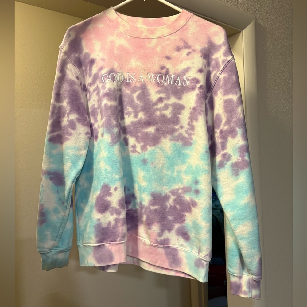 tie dye ariana grande sweatshirt